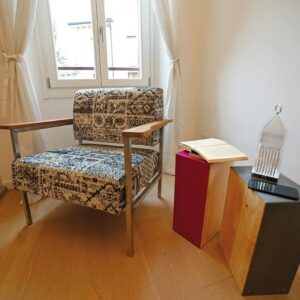 In and Out Chair di Ermecini Tappezzeria e The D/Cube di Garmilli Fabbrotecnica,...